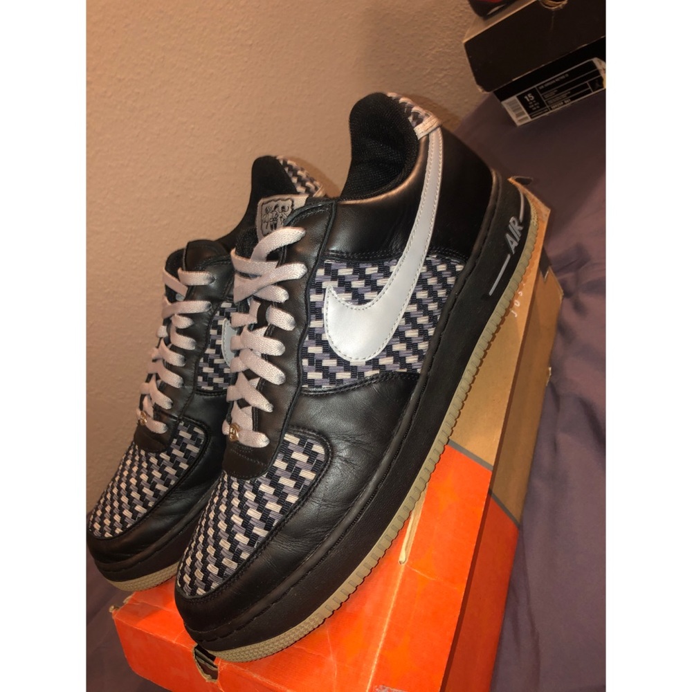 Men’s Nike Air Force 1 Premium Black/Grey Graphite